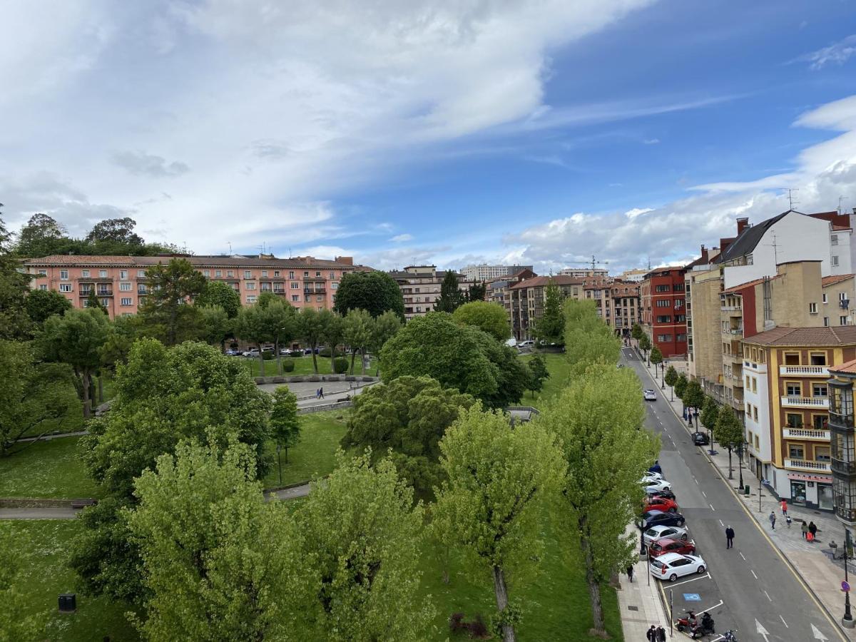 La Terraza Del Campillin Appartement Oviedo Buitenkant foto